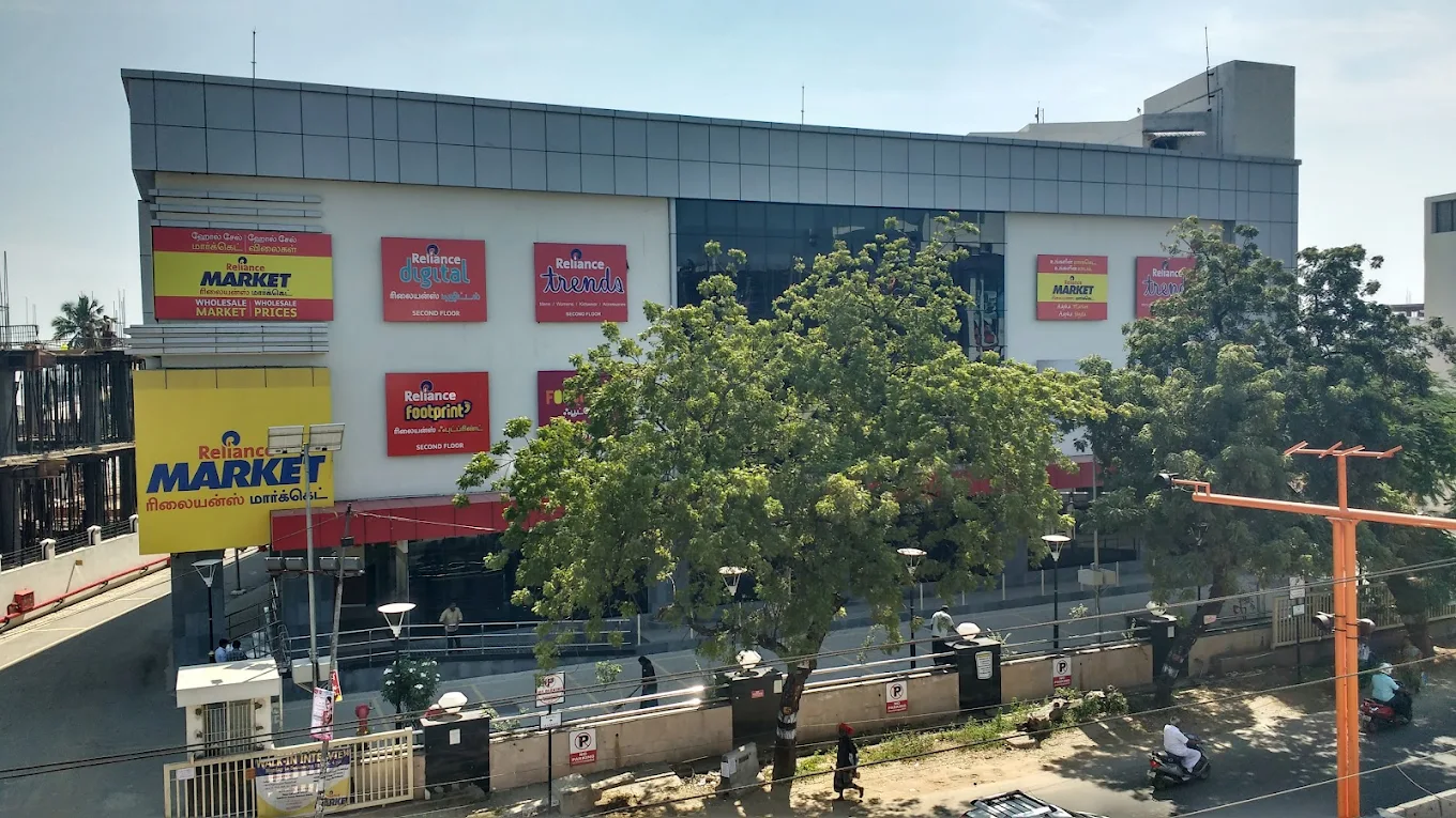 Reliance Hypermall